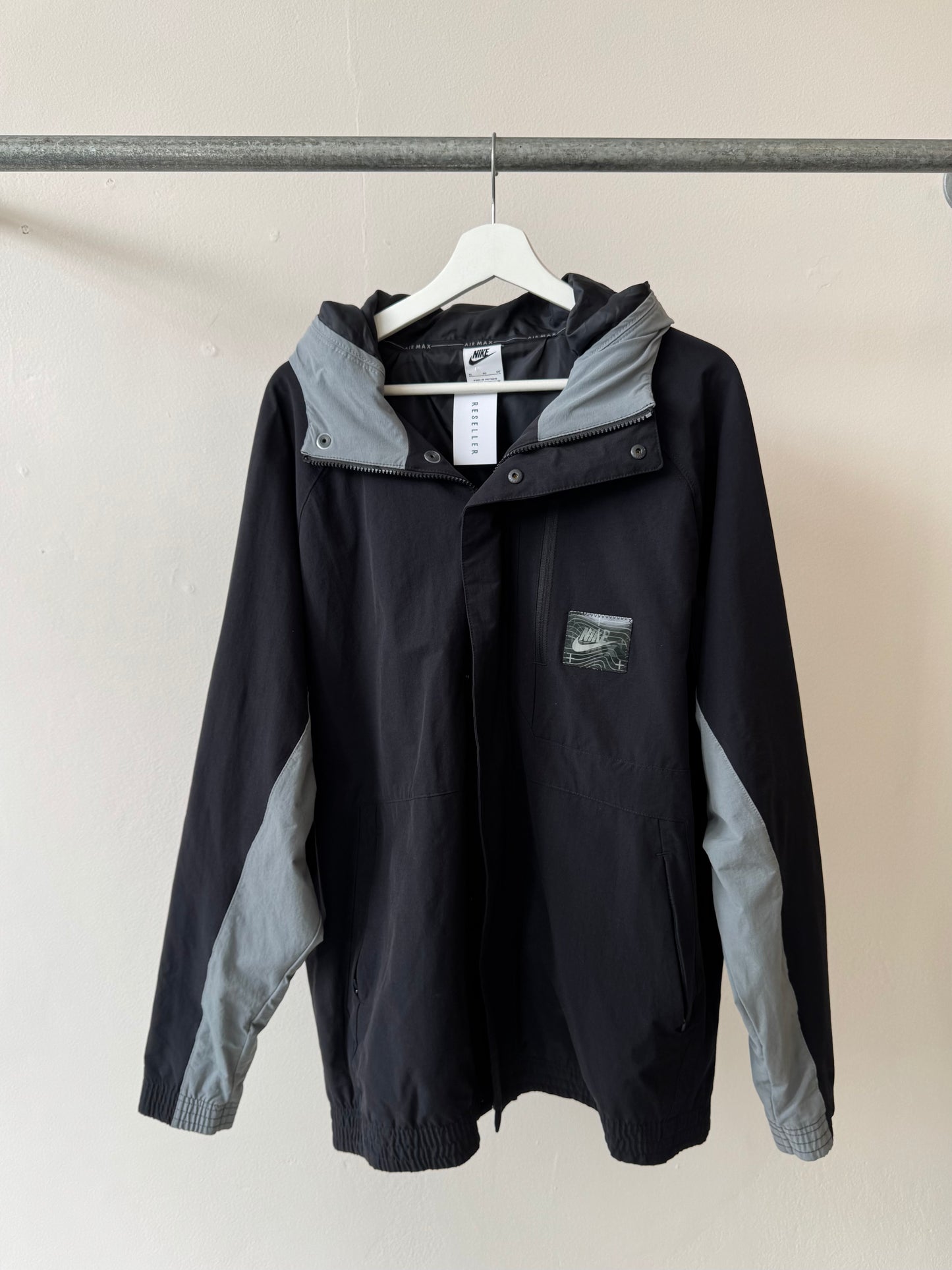 Nike Windcoat Air Max Jacket Black XL